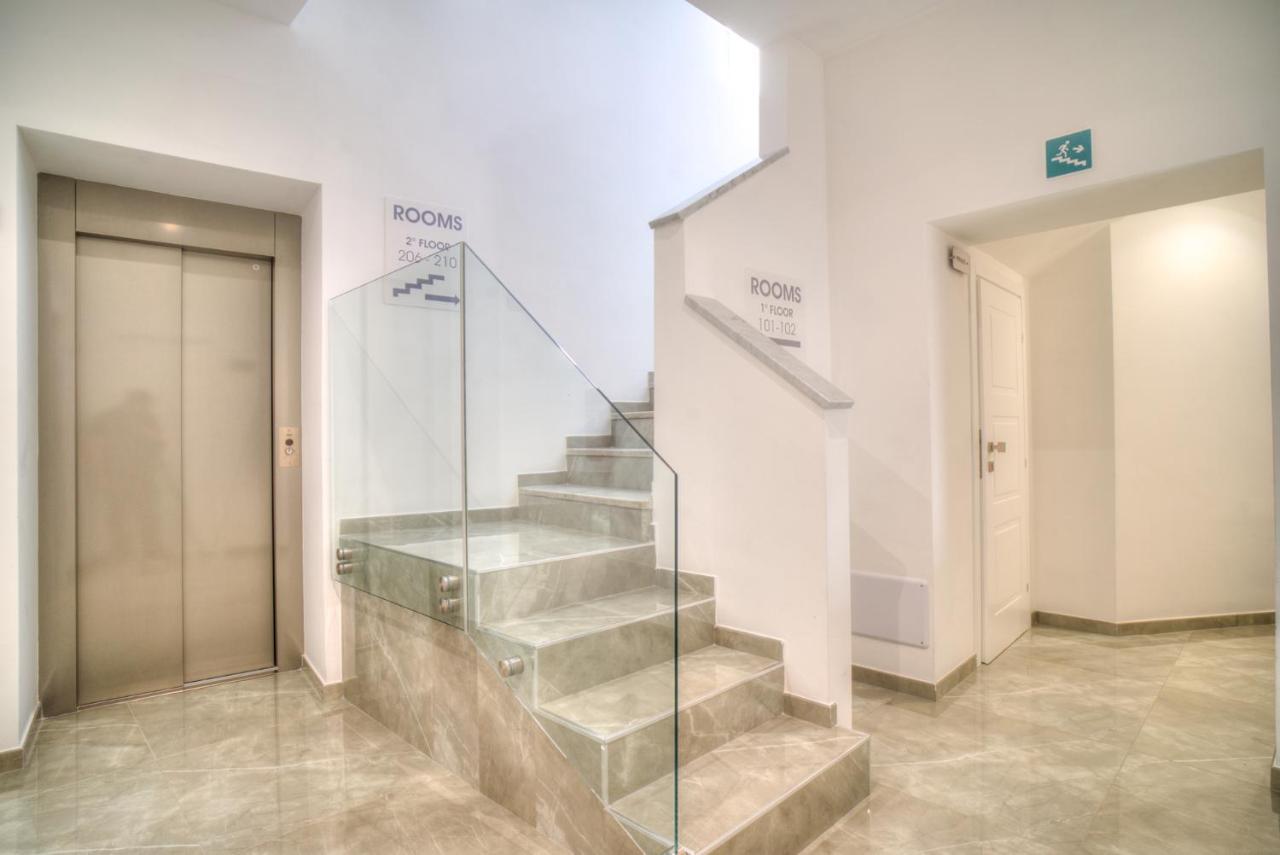 Hotel Porto Di Roma Civitavecchia Exterior foto